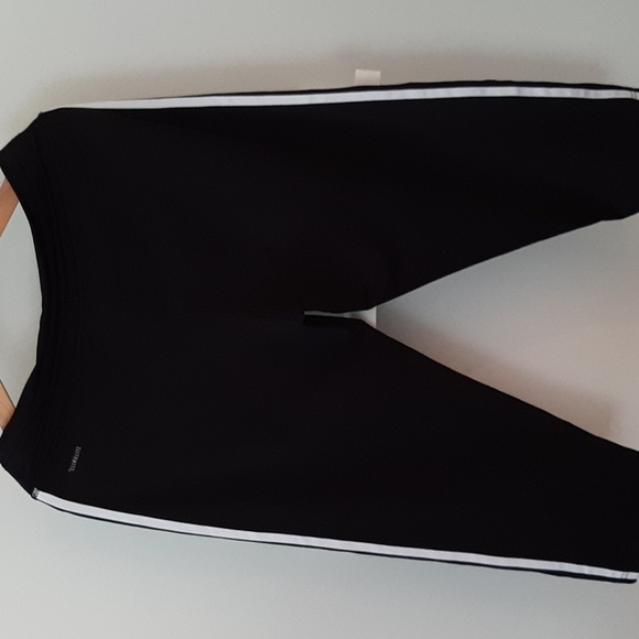 Adidas Climalite Cropped Pants - Picture 4 of 5